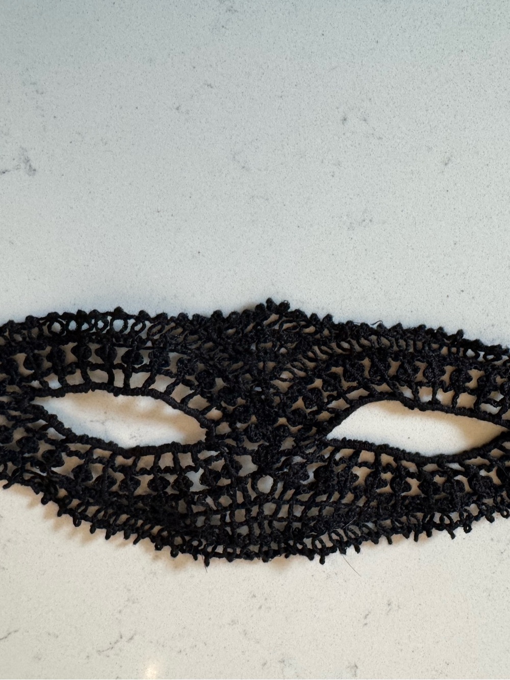 Black Lace Eye Mask - Elegant Women’s Accessory